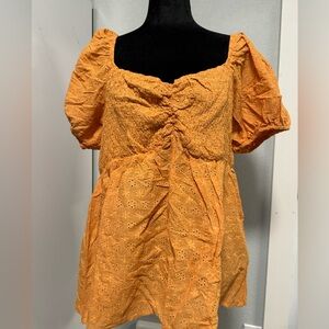 Ruched Short Sleeve Top - so cute!  NWOT